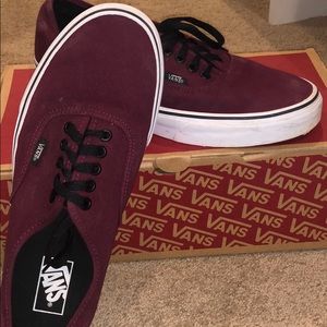 SOLD** Men’s Vans Shoes